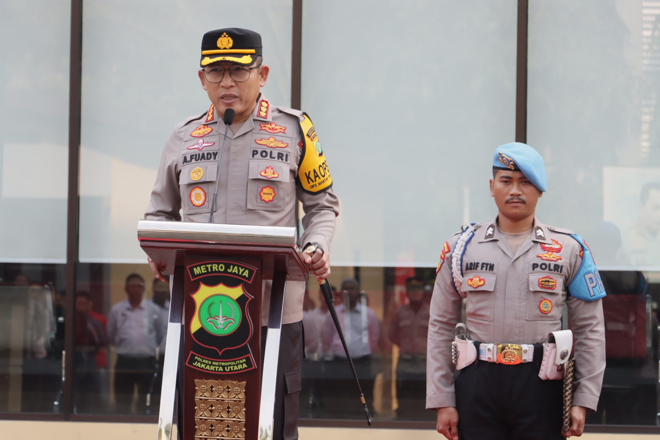 Jelang Pelantikan Presiden RI dan Wakil Presiden, Kapolres Metro Jakut pimpin Apel Siaga