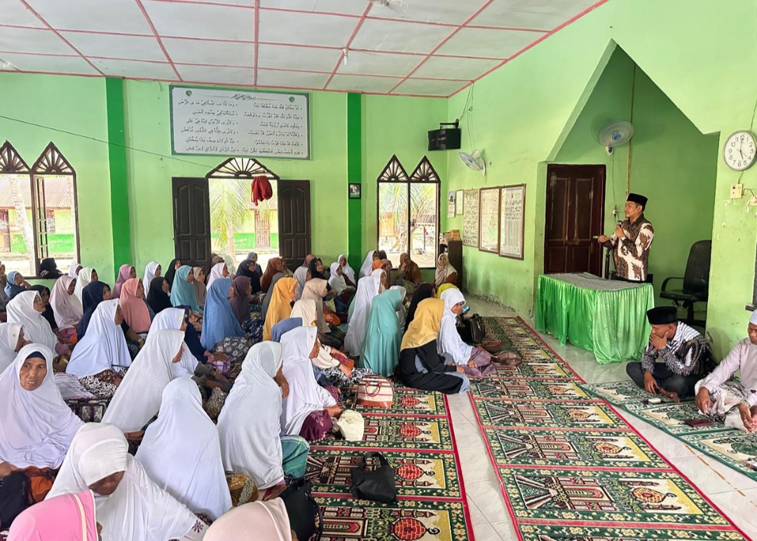 T Zainal Abidin Cawabub Aceh Timur, Pasangan Azan No Urut 3 Silaturahmi Dengan Ibu-ibu di Madat