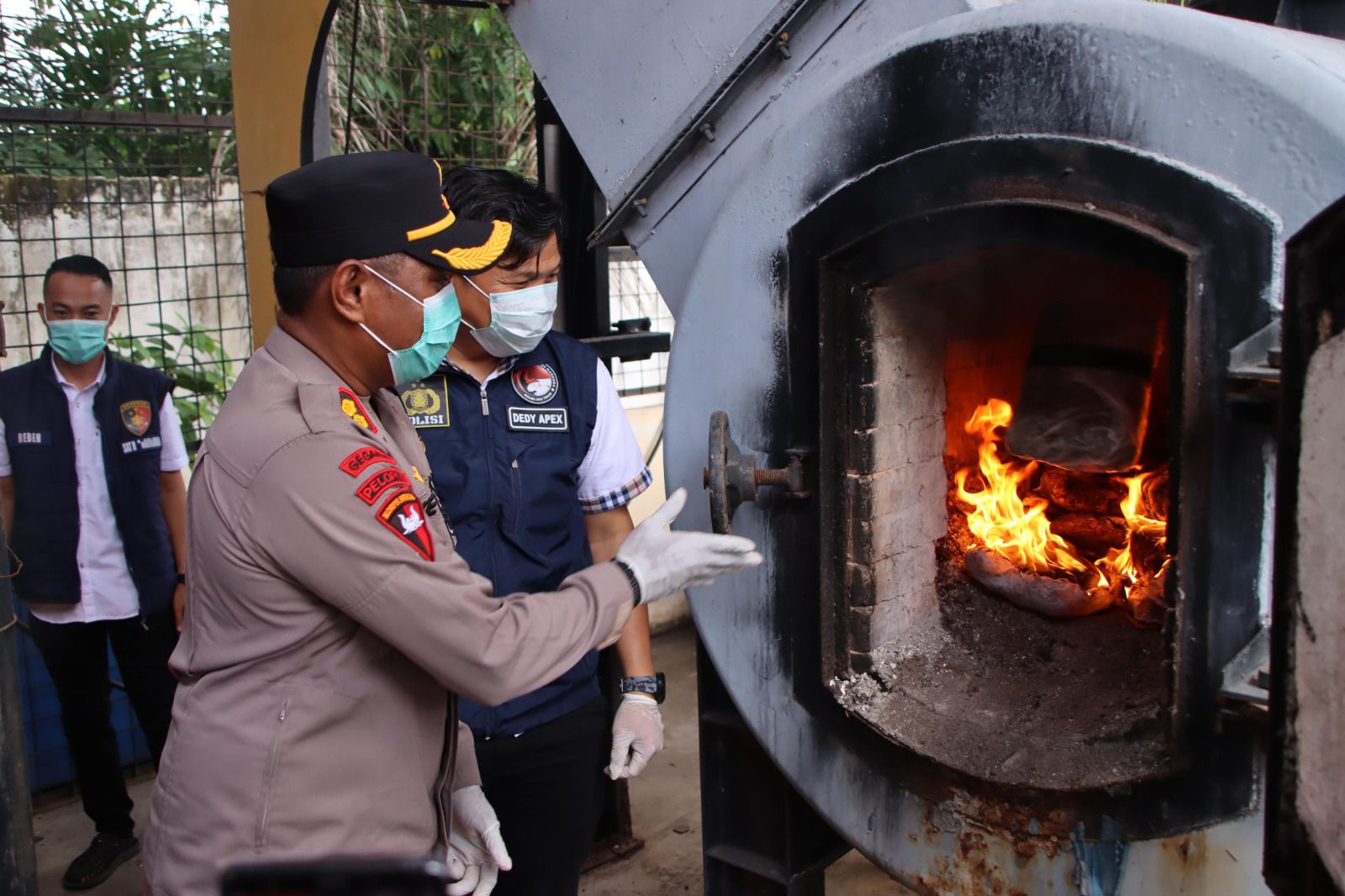 Polres OKU Timur Musnahkan Barang Bukti 35,7 KG, Narkoba Jenis Ganja