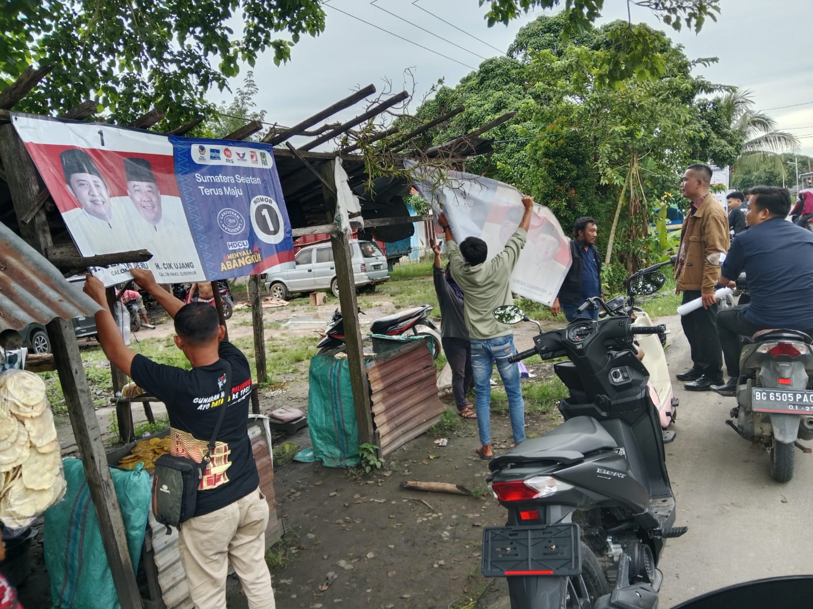 Memasuki Masa Tenang PPK Talang Ubi Laksanakan Penertiban Alat Peraga Kampanye 