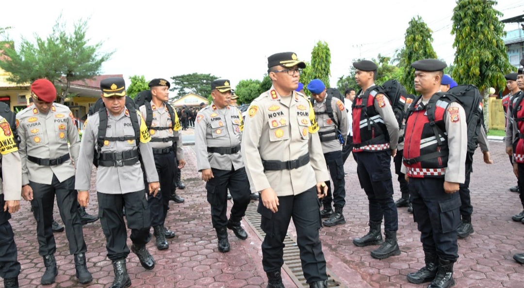 Kapolres Aceh Timur Cek Kesiapan Personel Pengamanan TPS Pilkada 2024