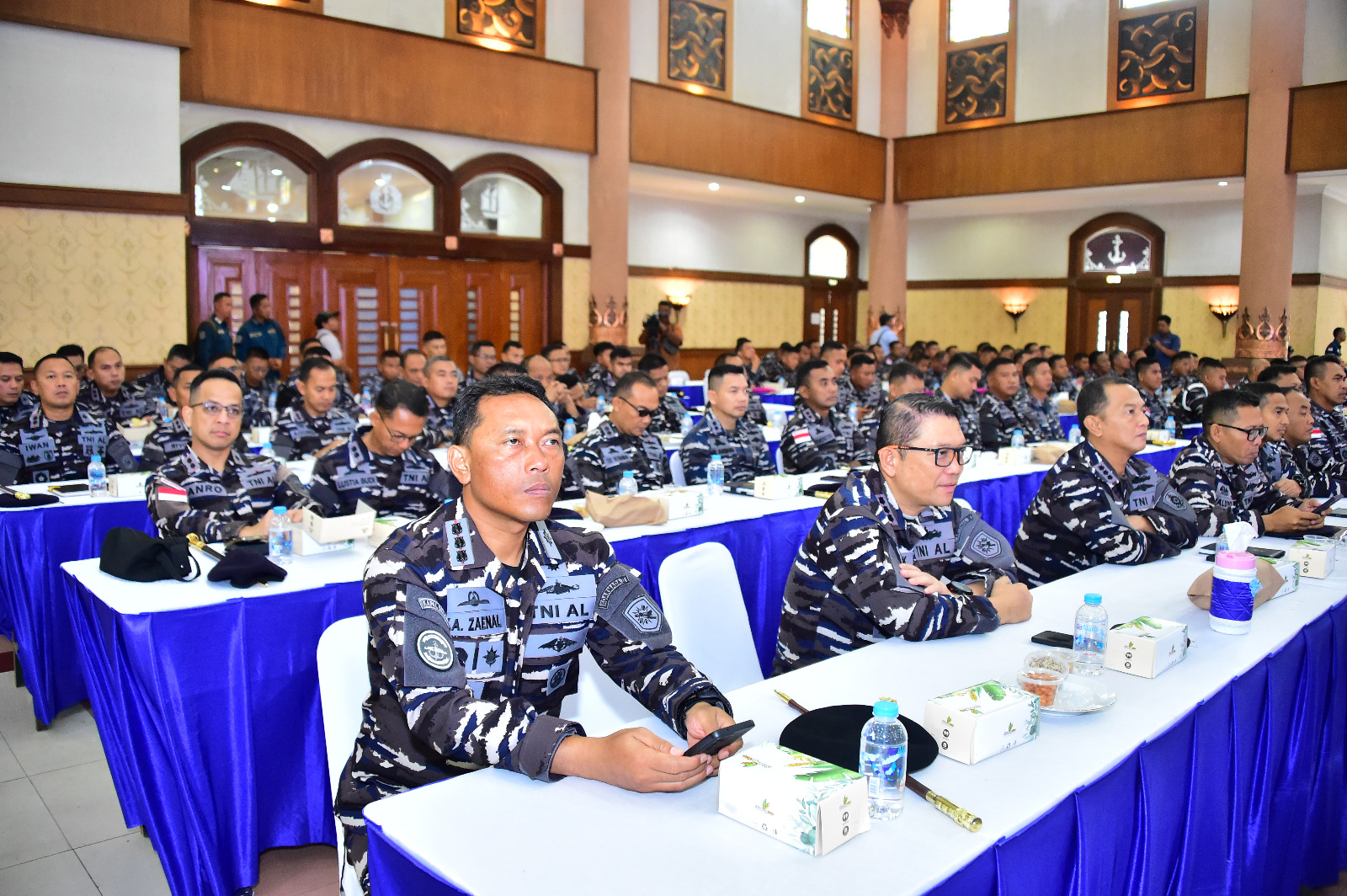 Komandan Lanal Bandung Hadiri Apel Komandan Satuan TNI AL Untuk Memperkuat Upaya Hadapi Dinamika Geopolitik