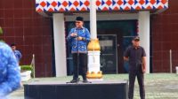 Apel Bulanan Pemkab Way Kanan, Sekda Saipul Minta Kepala OPD Evaluasi Kinerja.18 November 2024