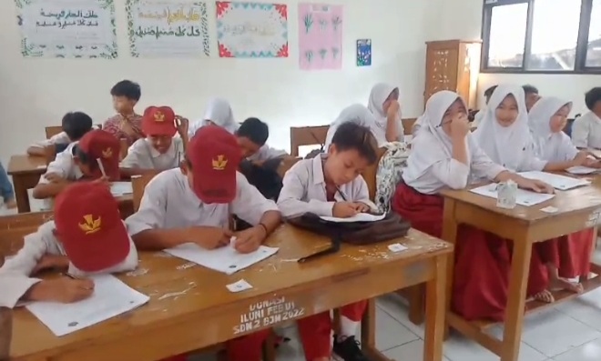 Sekolah Negri SDN 2 Bojongmenteng: Diduga Pengawas dan Pihak Disdik Tutup Mata