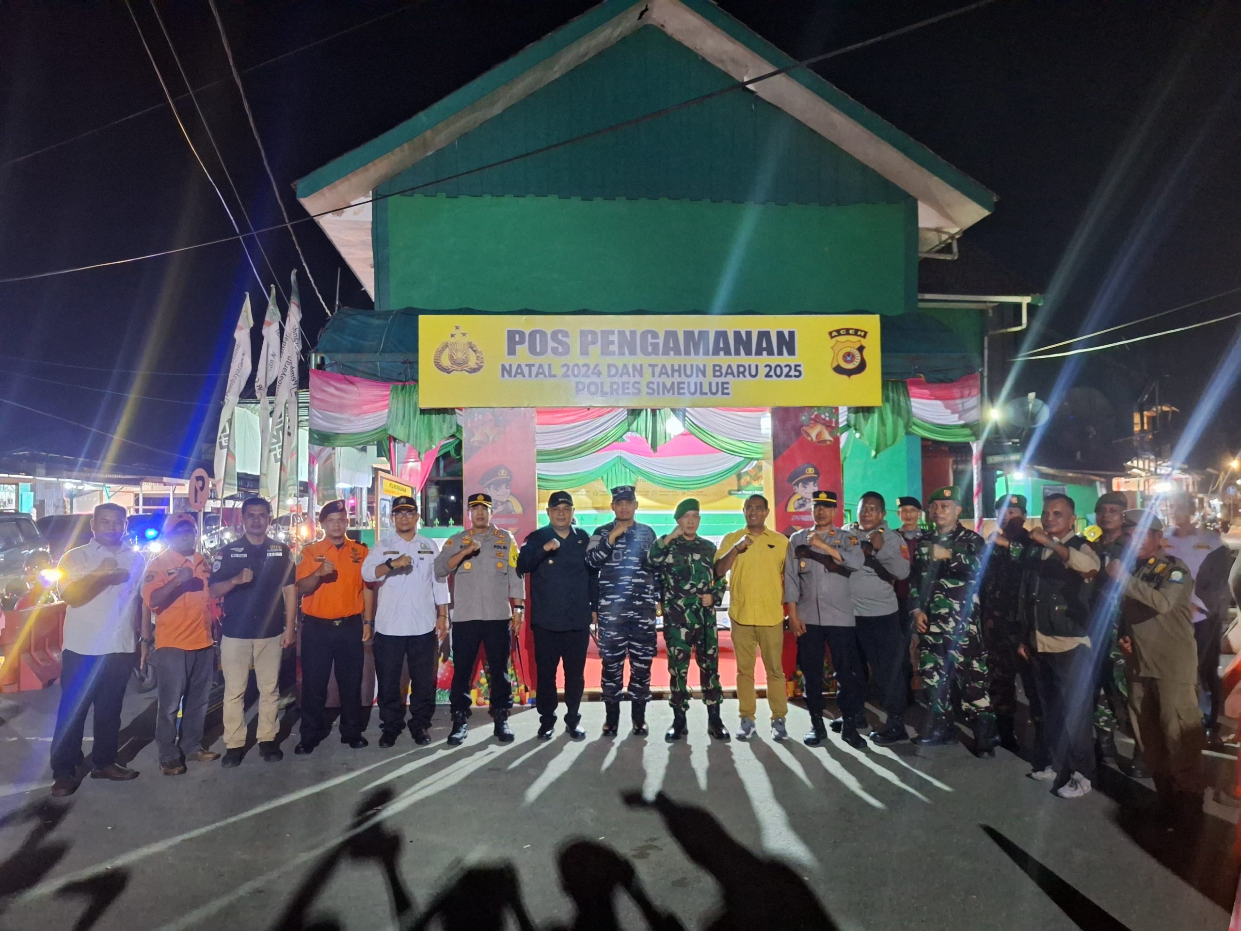 Danlanal Simeulue Laksanakan Apel Besar dan Patroli Bersama Pengamanan Malam Tahun Baru 2025 di Kabupaten Simeulue