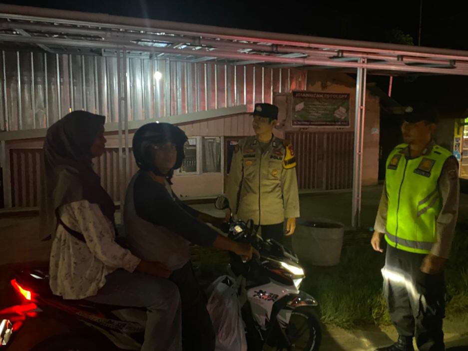 Jaga Keamanan dan Ketertiban Masyarakat, Polsek Talang Ubi Gelar Apel KRYD Malam Hari 