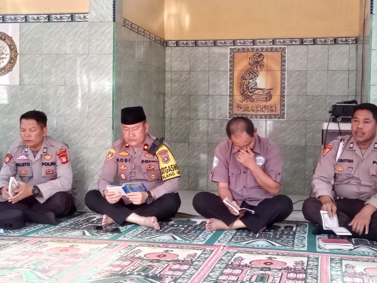 Tingkatkan Spritualitas Kekompakan Personil, Polsek Talang Ubi Gelar Pembinaan Rohani dan Mental 