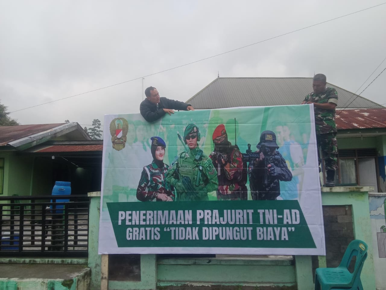 Koramil 03/TG, Pasang Papan Baleho Penerimaan Calon Prajurit TNI-AD