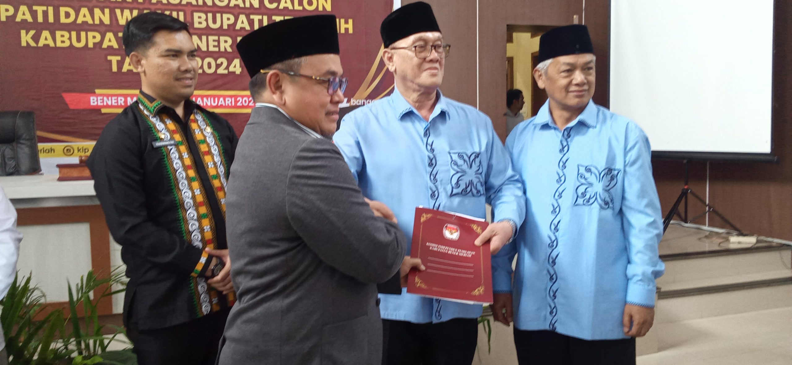 KIP Bener Meriah Adakan Rapat Pleno Terbuka Penetapan Pasangan Calon Bupati Dan Wakil Bupati