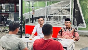 Haji Uma Bertemu Perwakilan Warga Batee VIII Simpang Keuramat, Membahas Sengketa Lahan dengan PT. Satya Agung