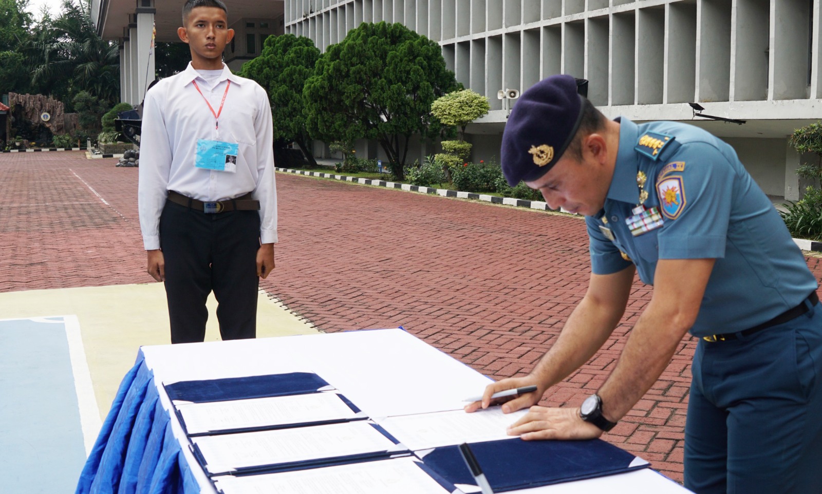 PANDA LANTAMAL III JAKARTA LAKSANAKAN PENANDATANGANAN PAKTA INTEGRITAS PANITIA PENERIMAAN CATA PK TNI ANGKATAN LAUT GELOMBANG I TA 2025