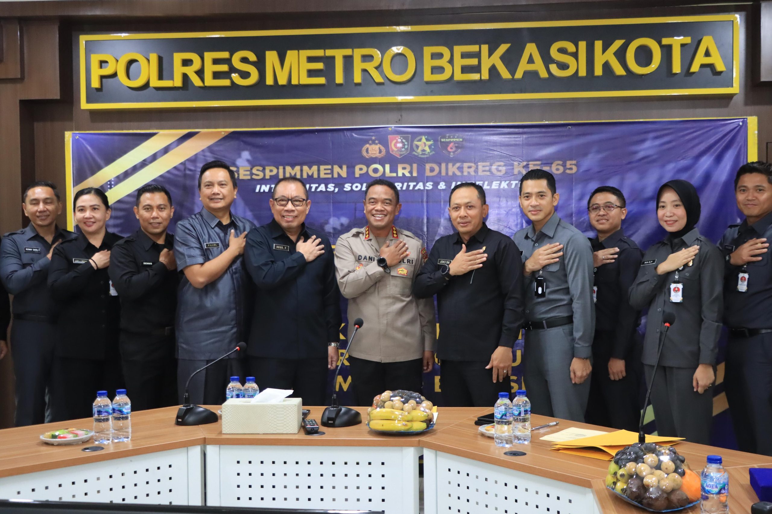 Kapolres Metro Bekasi Kota Sambut Hangat Kunjungan Serdik Sespimmen Angkatan 65