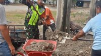 Babinsa Dan Warga, Goro Bersih kan Mushola