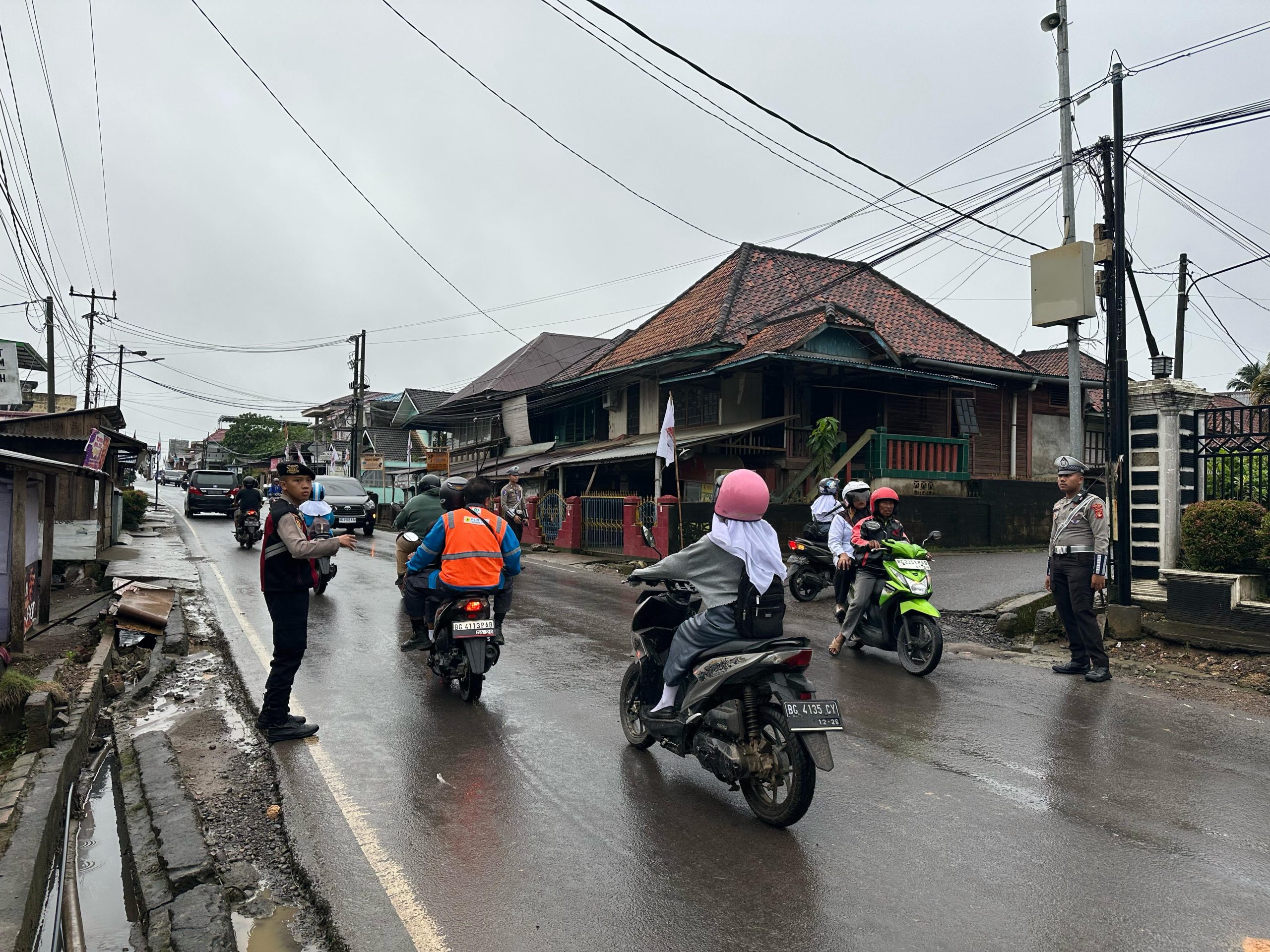 Polres PALI Tingkatkan Keamanan Lalu Lintas melalui Patroli Perintis Presisi