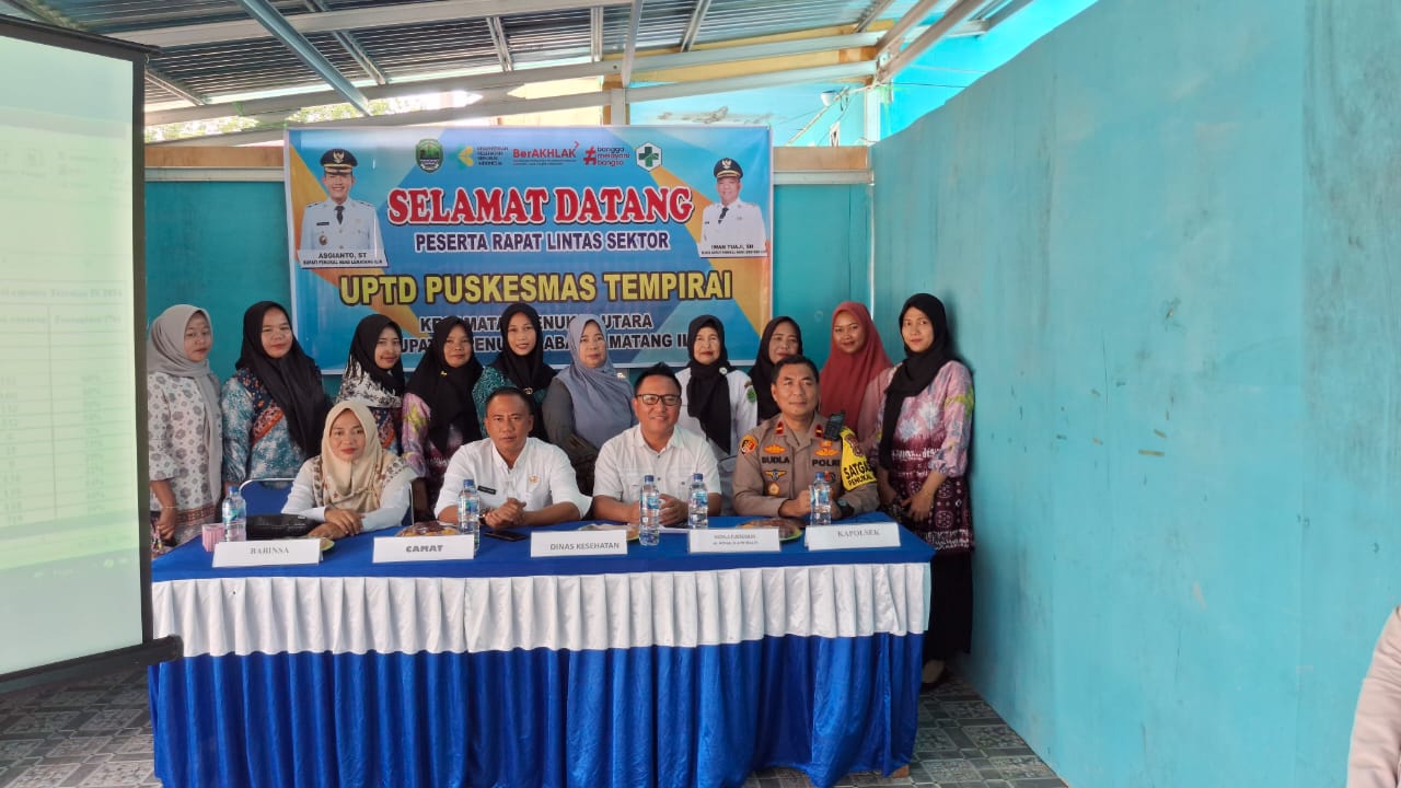 Polsek Penukal Utara Hadiri  Rapat Lintas Sektor Puskesmas Tempirai