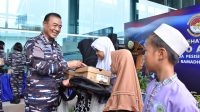 Bentuk Nyata Kepedulian TNI AL, Koarmada RI Gelar Bakti Sosial Dan Bakti Kesehatan