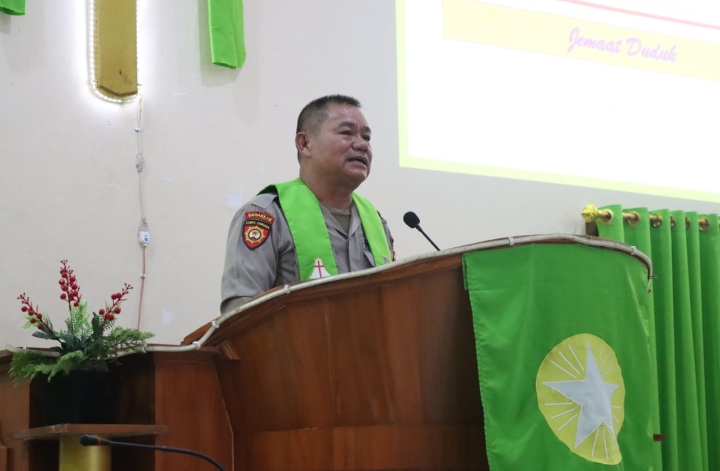 Kasat Samapta Kunjungi Gereja Toraja Jemaat Rante Lombongan Dalam Gelaran Minggu Kasih