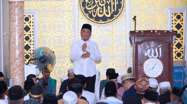 Safari Ramadan di Sangiang-Wera, Bupati Bima Ajak Jamaah Perbanyak Ibadah