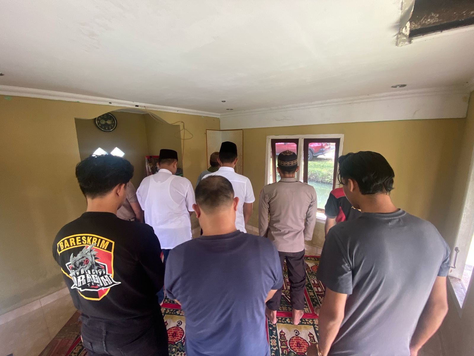 Penghormatan Polri Tewas, Polsek Tanah Abang Gelar Sholat Ghaib 