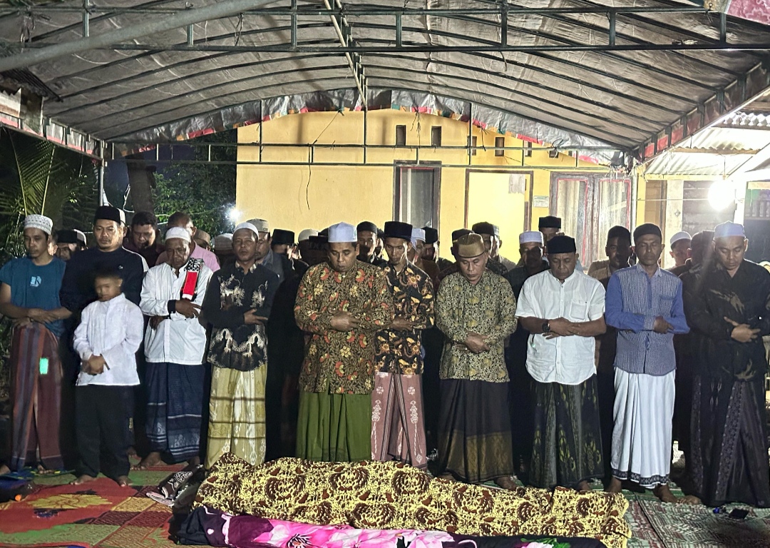 Jenazah TKI Asal Aceh Dipulangkan dari Malaysia, Wabup Aceh Timur Terpilih Turut Antar ke Rumah Duka